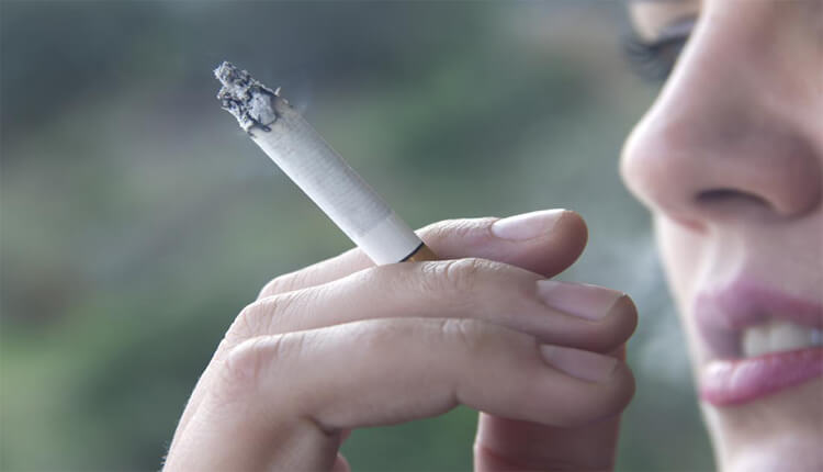 آنوریسم در زنان سیگاری